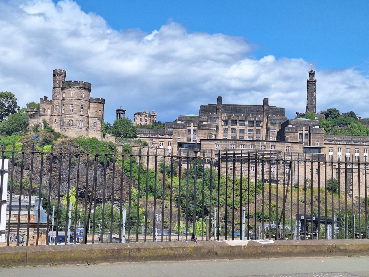 Amazing view of Calton Hill in Edinburgh - perfect for historical and sightseeing tours
